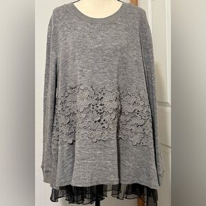 Gray Lace-Trim Long Sleeve Women's Top